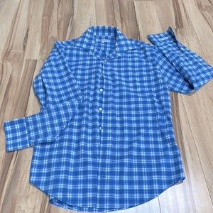 Peter Millar Men’s button up shirt with pocket